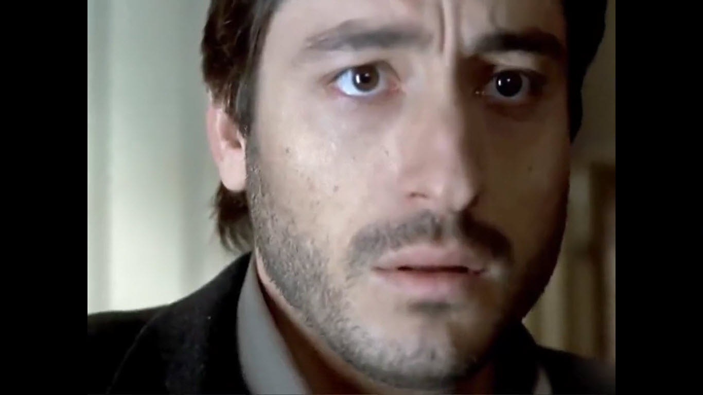 กลับมาบ้านเห็นเมียตัวเองโดนเพื่อนบ้านเยดเอ้าดออยู่ที่ห้องนั่งเล่นรับไม่ได้